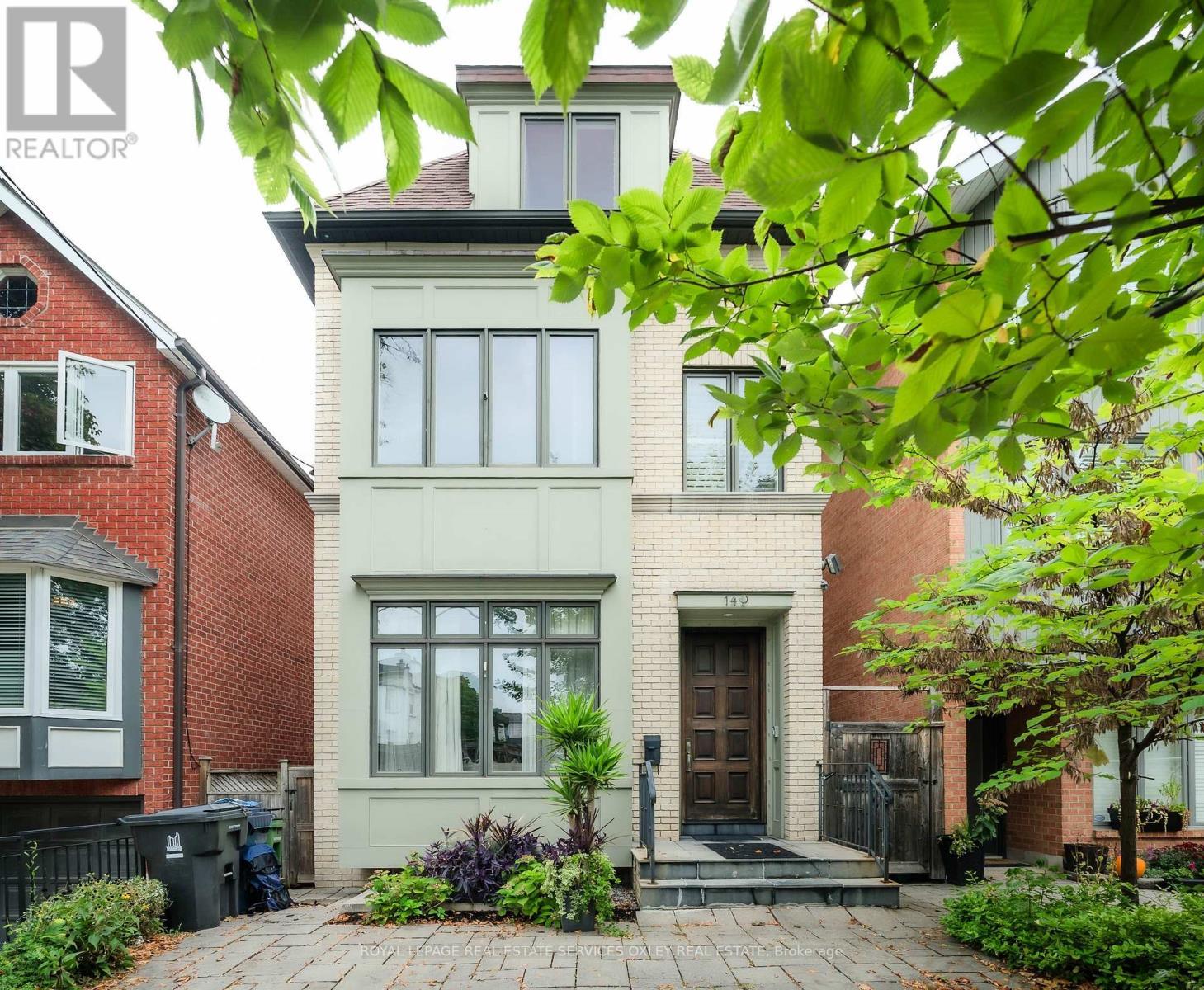 












149 RONAN AVENUE

,
Toronto,




Ontario
M4N2Y2

