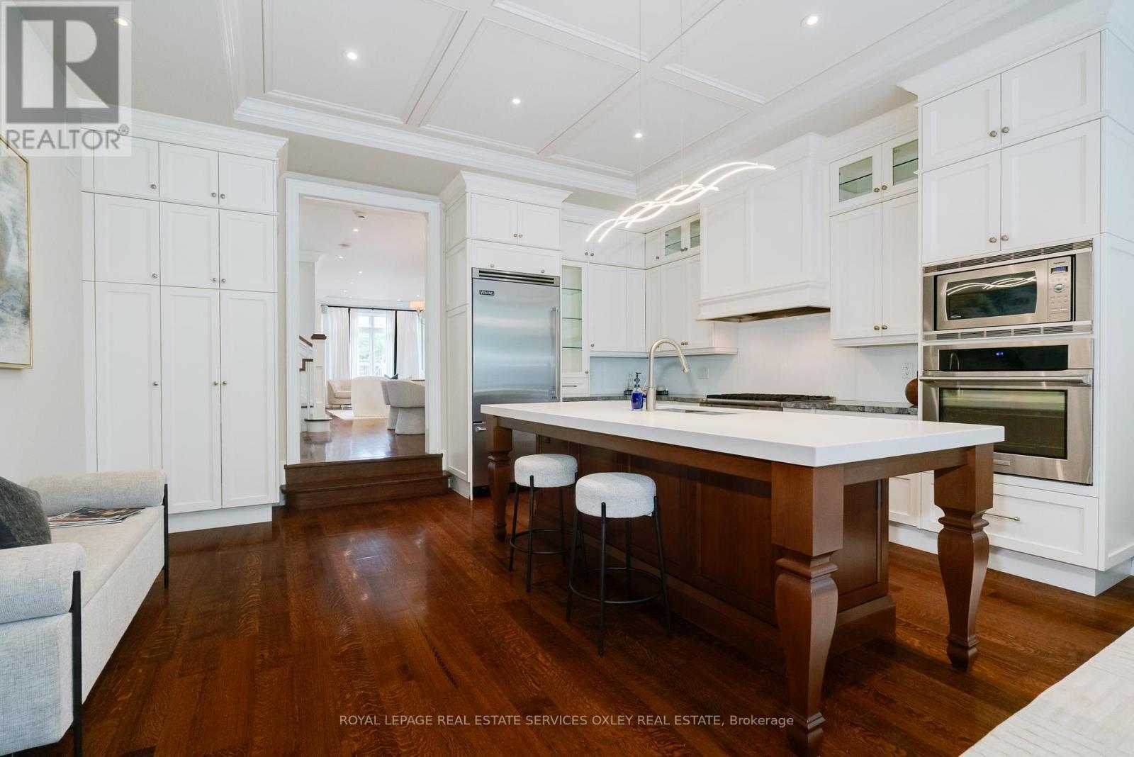 












149 RONAN AVENUE

,
Toronto,




Ontario
M4N2Y2

