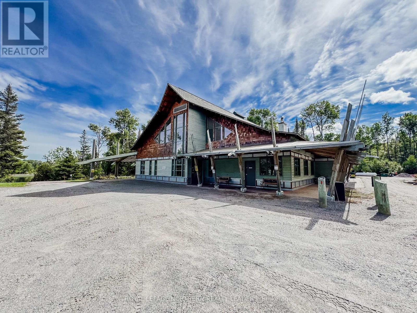 












119 ONTARIO STREET

,
Timiskaming (TIM - Outside - Rural),




Ontario
P0J1G0

