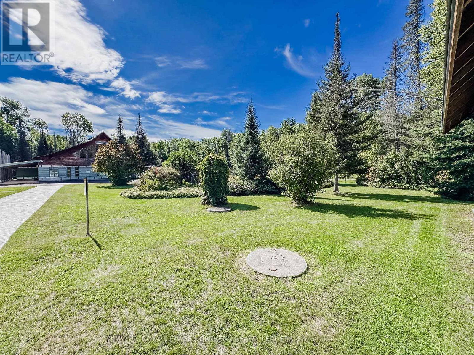 












119 ONTARIO STREET

,
Timiskaming (TIM - Outside - Rural),




Ontario
P0J1G0

