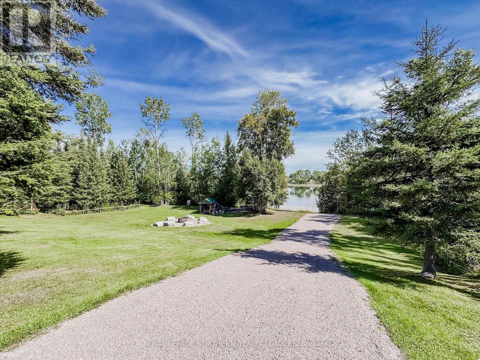 












119 ONTARIO STREET

,
Timiskaming (TIM - Outside - Rural),




Ontario
P0J1G0

