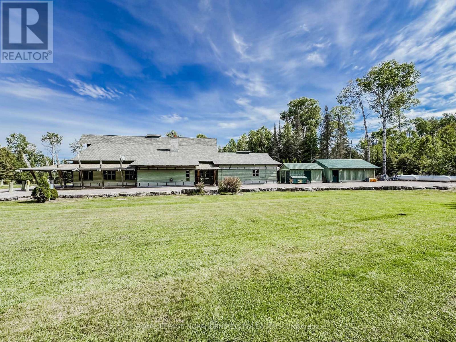 












119 ONTARIO STREET

,
Timiskaming (TIM - Outside - Rural),




Ontario
P0J1G0

