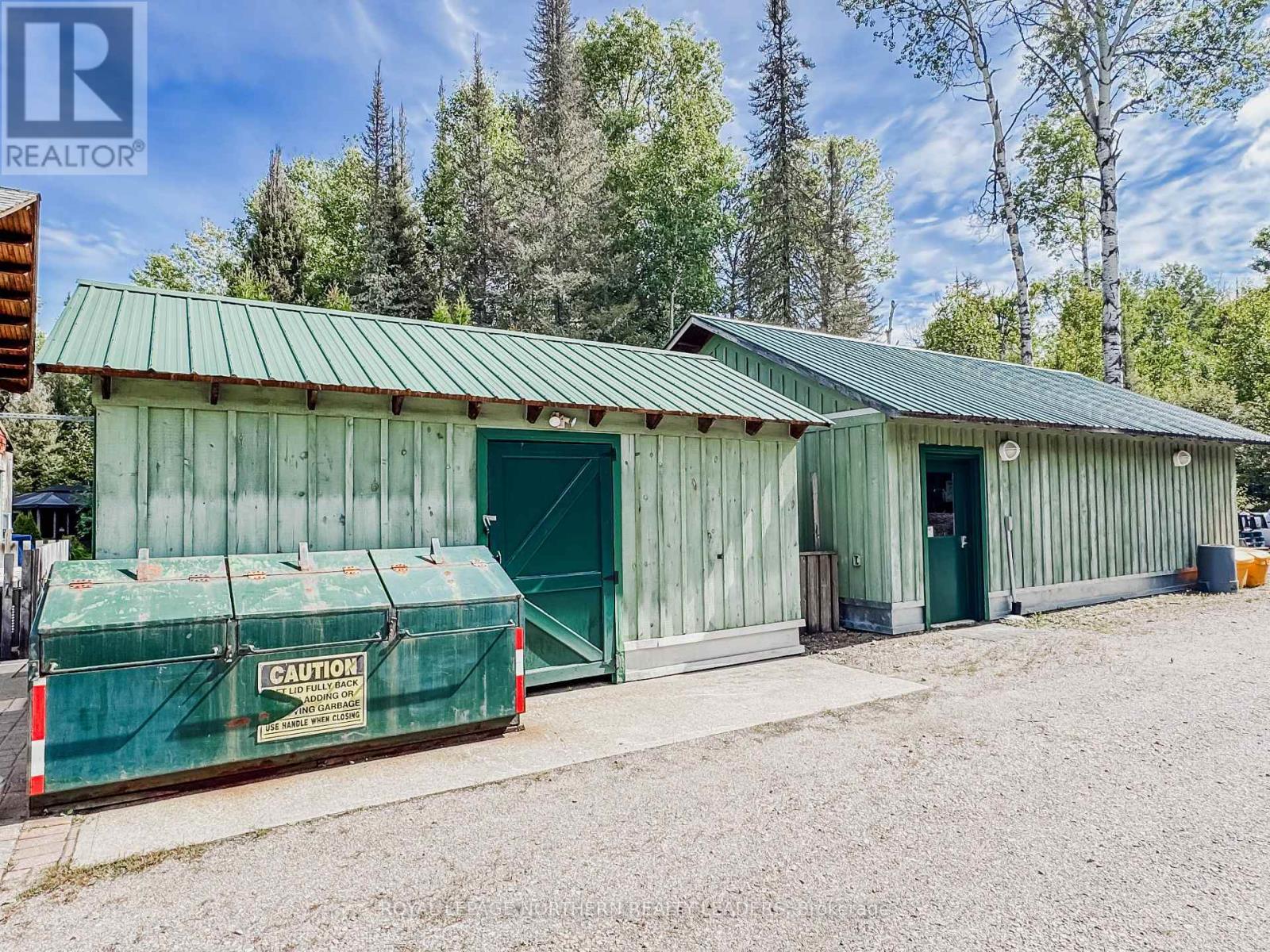 












119 ONTARIO STREET

,
Timiskaming (TIM - Outside - Rural),




Ontario
P0J1G0

