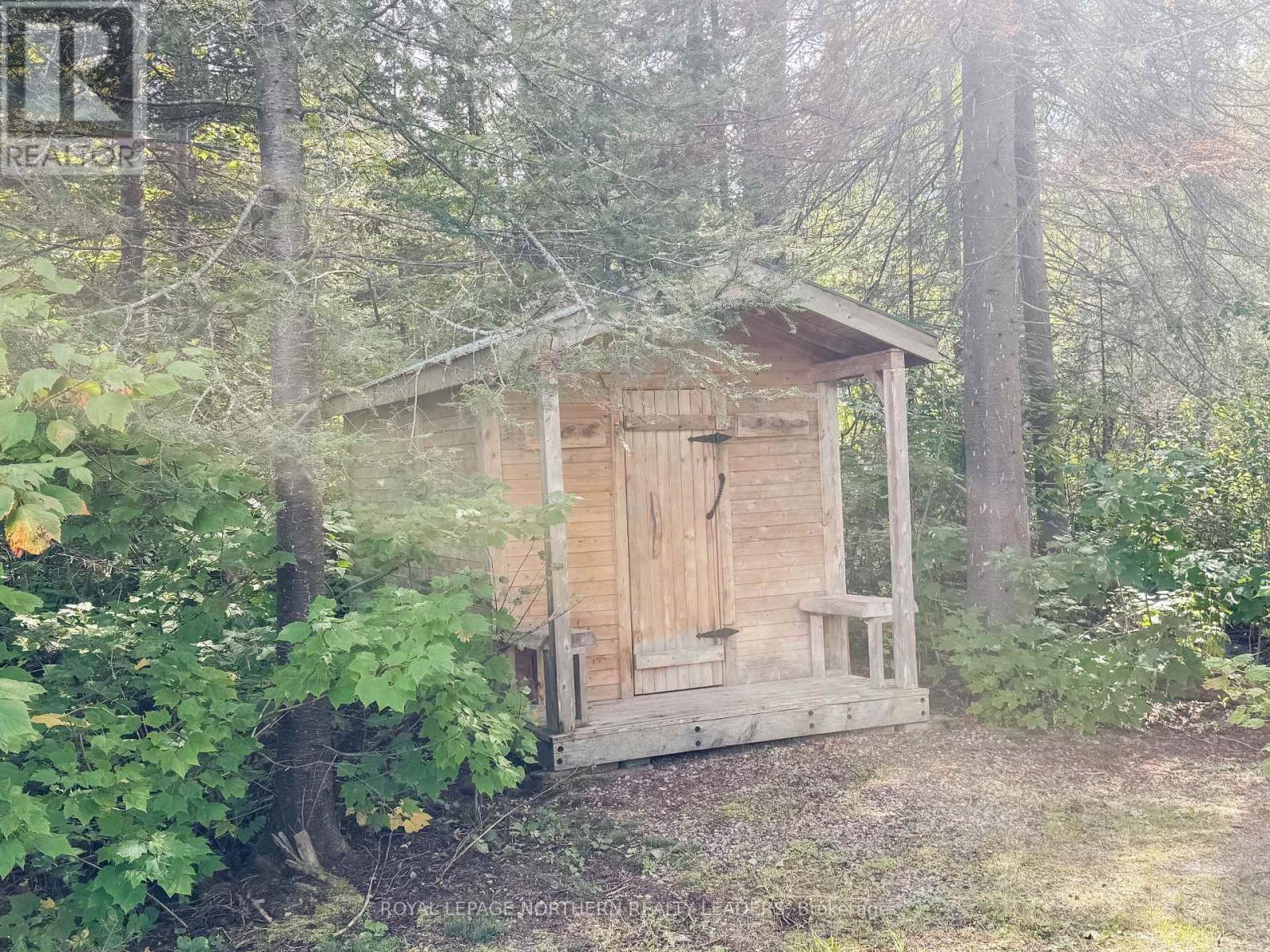 












119 ONTARIO STREET

,
Timiskaming (TIM - Outside - Rural),




Ontario
P0J1G0

