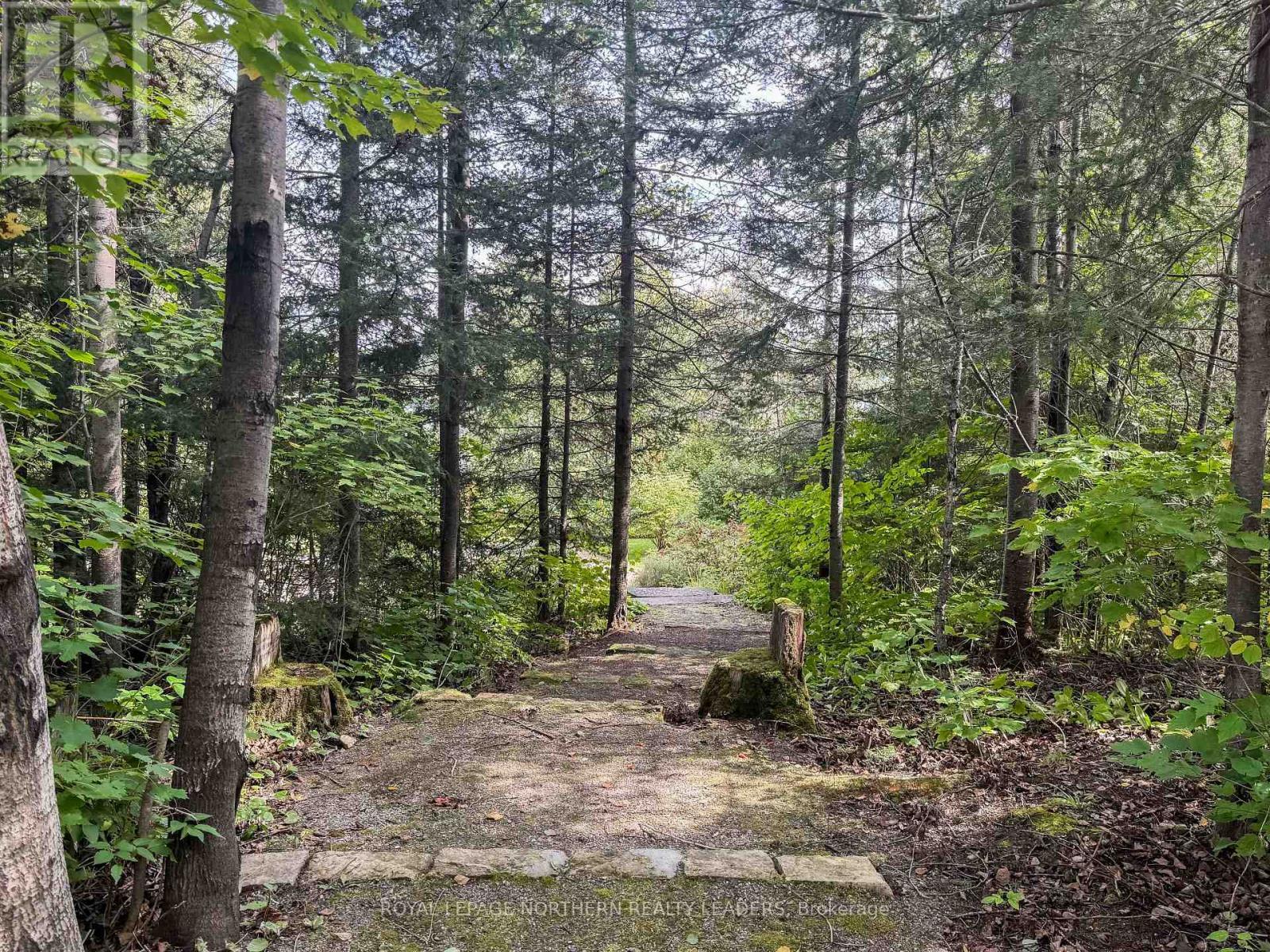 












119 ONTARIO STREET

,
Timiskaming (TIM - Outside - Rural),




Ontario
P0J1G0

