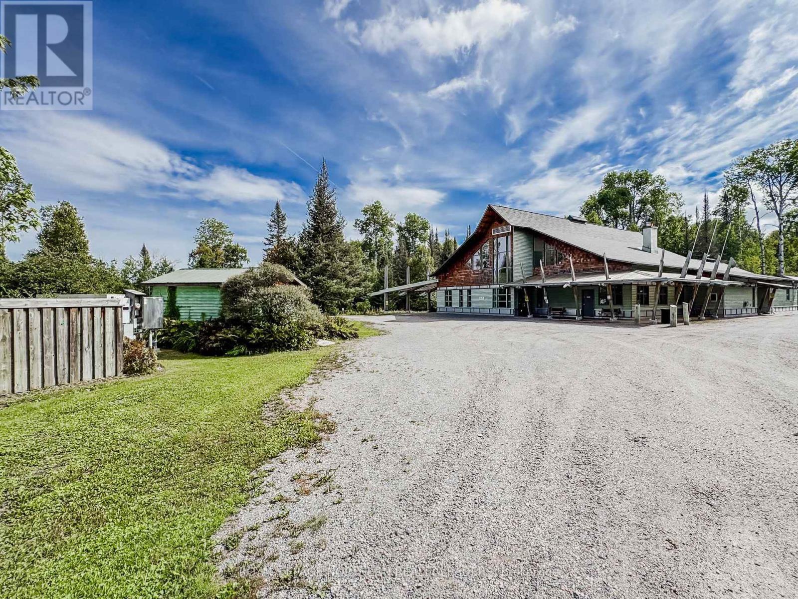 












119 ONTARIO STREET

,
Timiskaming (TIM - Outside - Rural),




Ontario
P0J1G0

