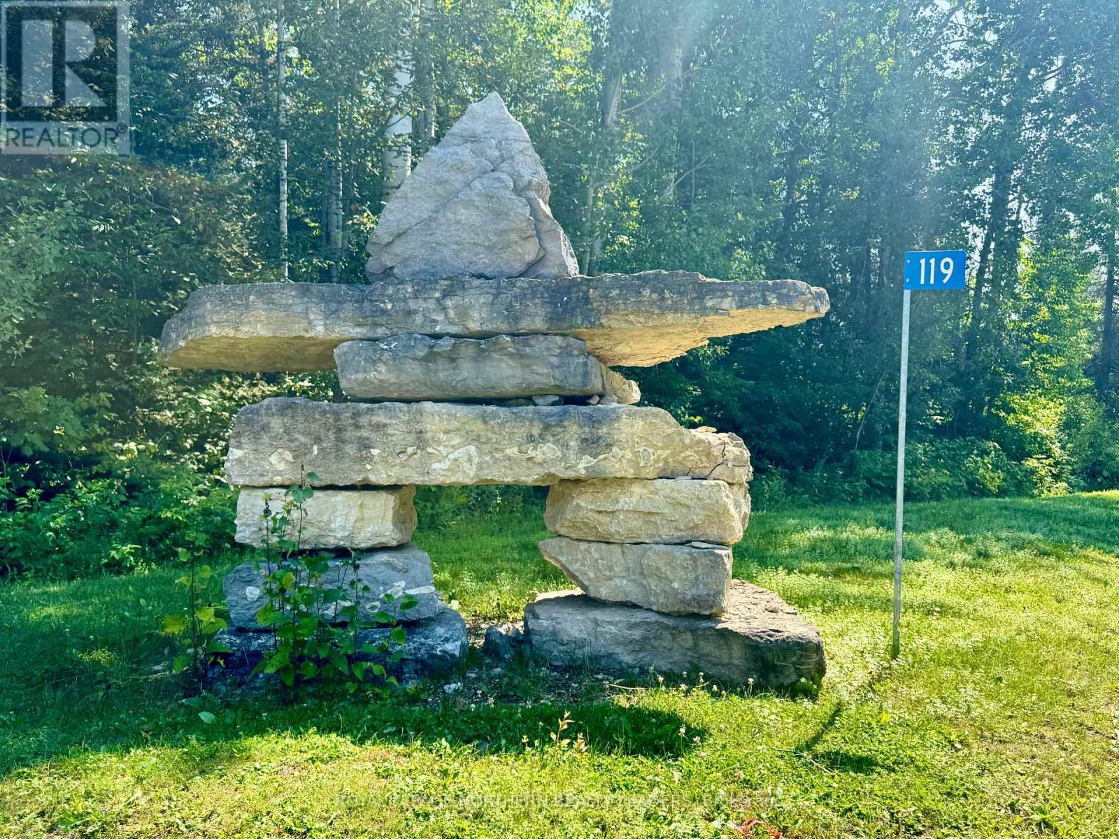 












119 ONTARIO STREET

,
Timiskaming (TIM - Outside - Rural),




Ontario
P0J1G0

