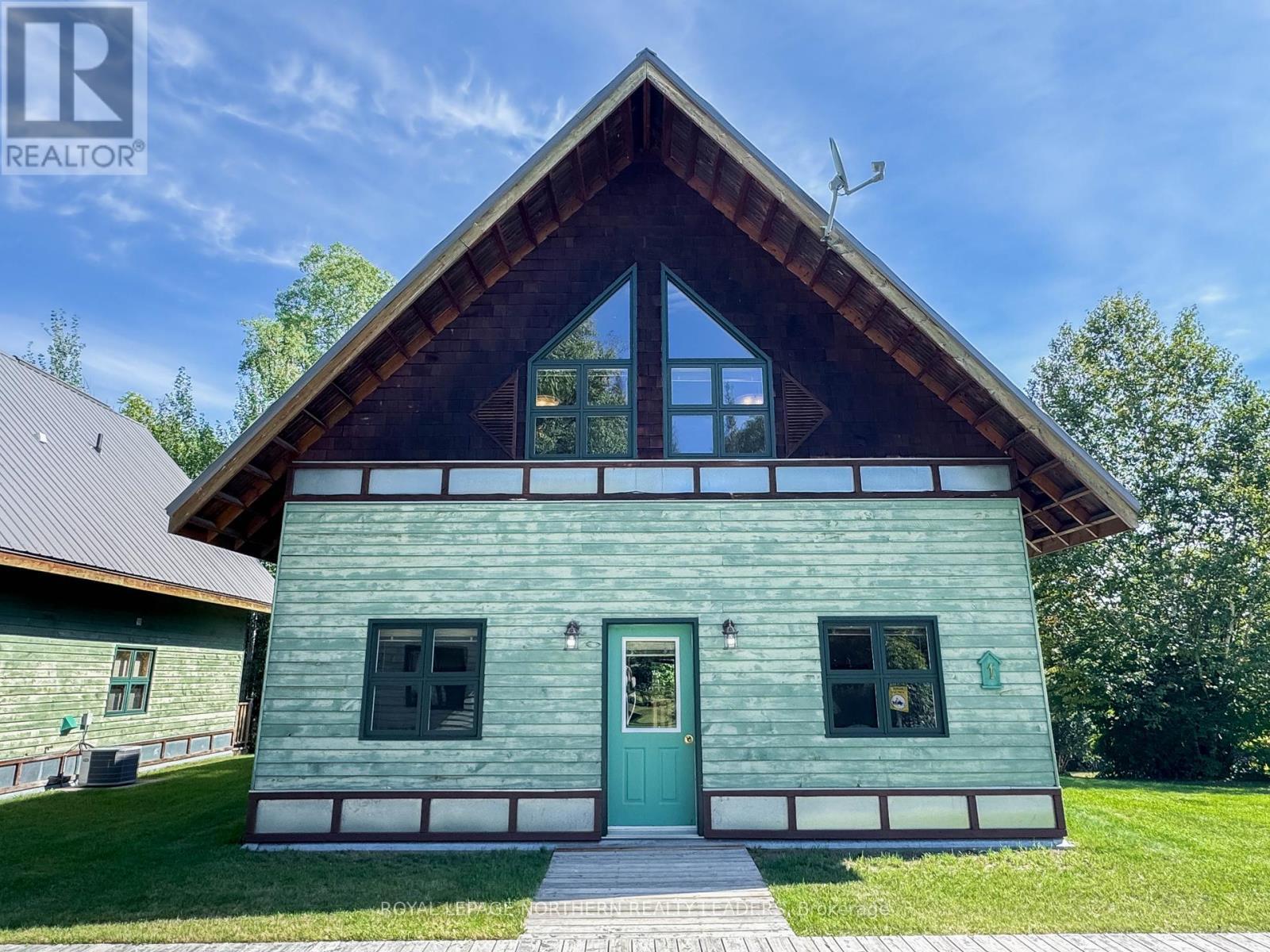 












119 ONTARIO STREET

,
Timiskaming (TIM - Outside - Rural),




Ontario
P0J1G0

