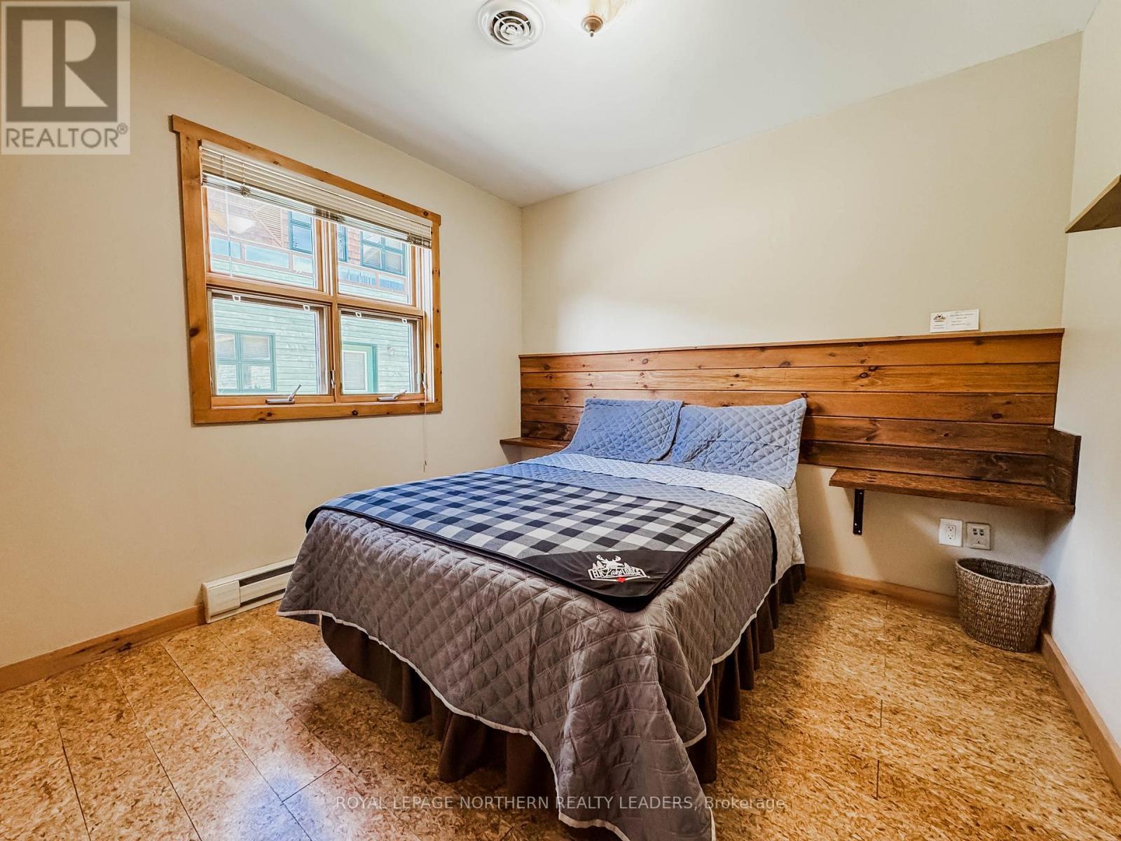 












119 ONTARIO STREET

,
Timiskaming (TIM - Outside - Rural),




Ontario
P0J1G0

