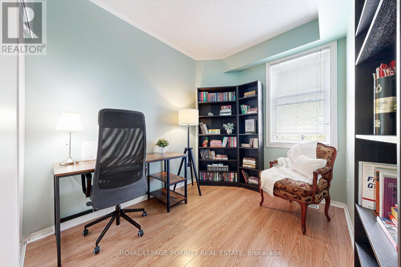 












174 - 760 LAWRENCE AVENUE W

,
Toronto,




Ontario
M6A3E7

