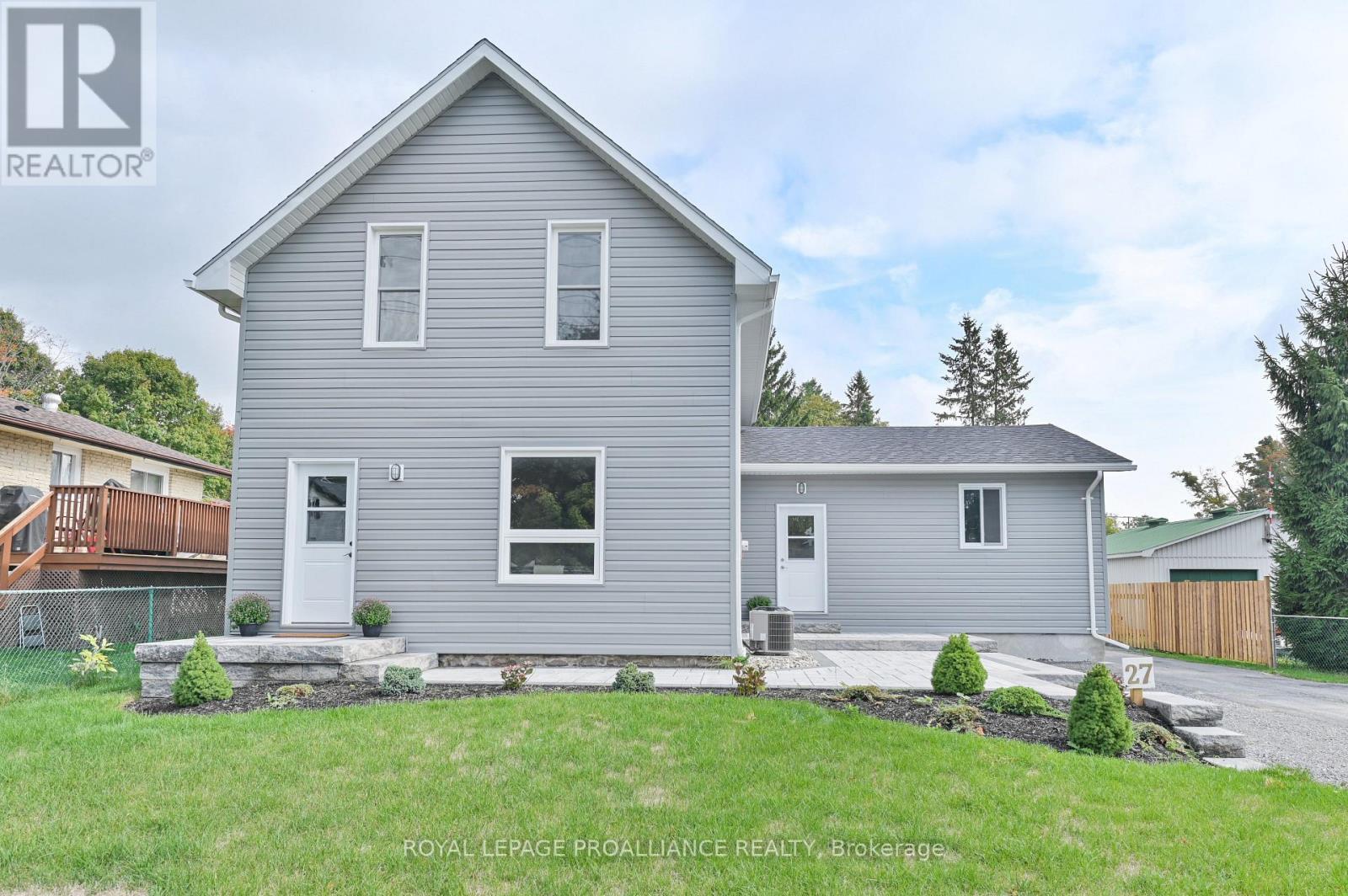 












27 MAPLEWOOD AVENUE

,
Brighton,




Ontario
K0K1H0

