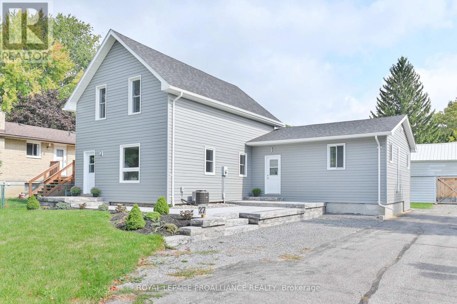 












27 MAPLEWOOD AVENUE

,
Brighton,




Ontario
K0K1H0

