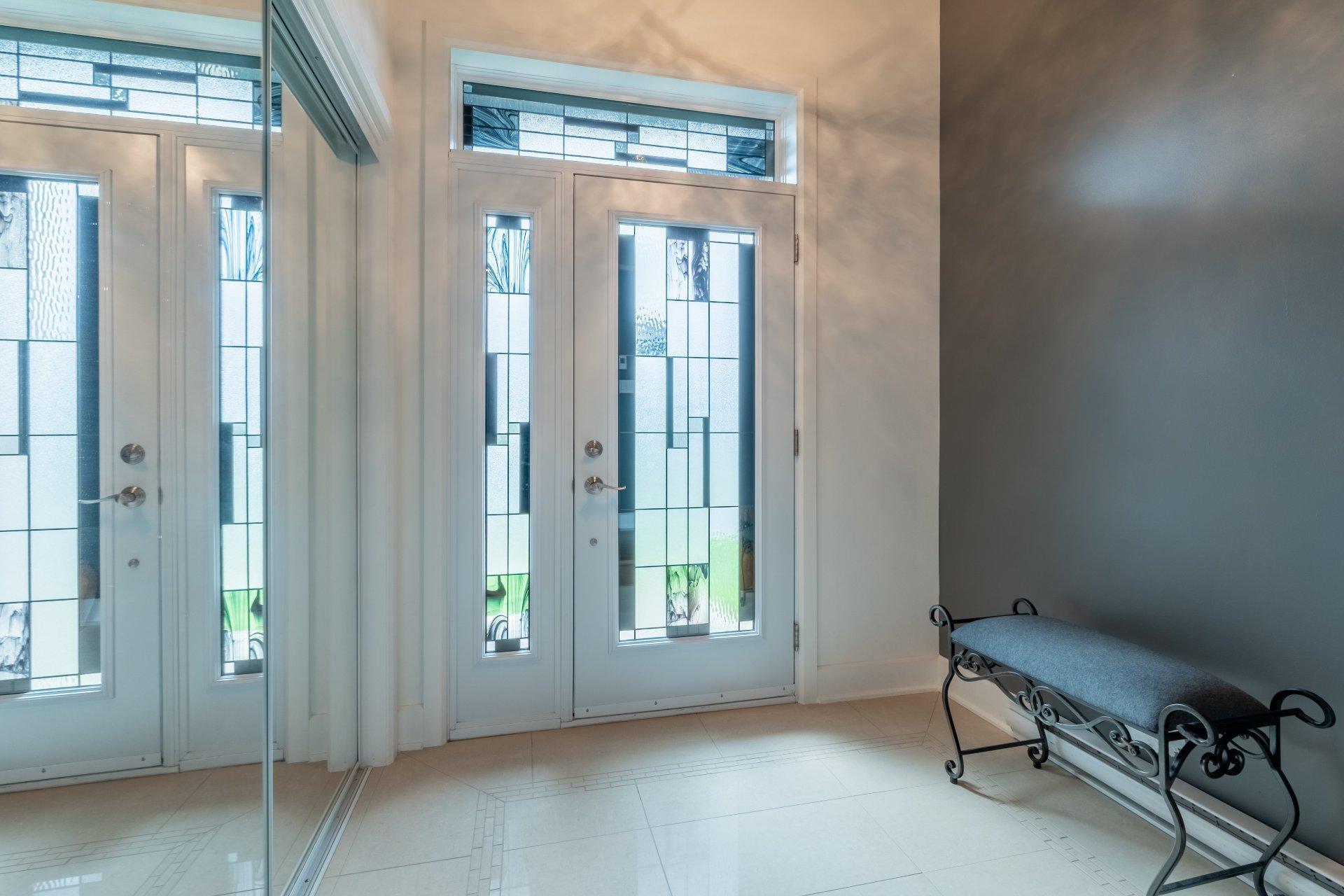 









1665


Rue Abraham-Massé

,
Chambly,




QC
J3L0P4

