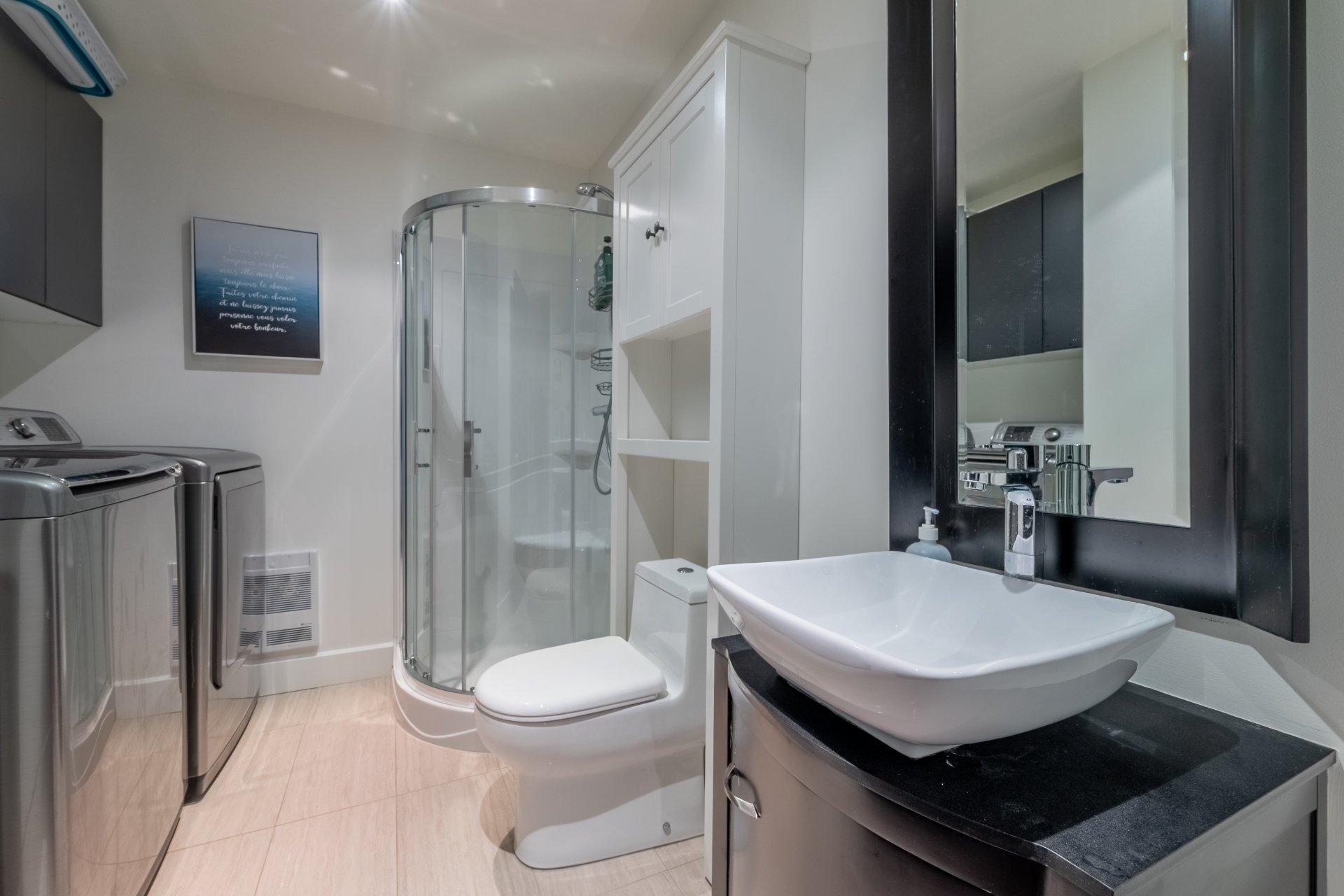









1665


Rue Abraham-Massé

,
Chambly,




QC
J3L0P4

