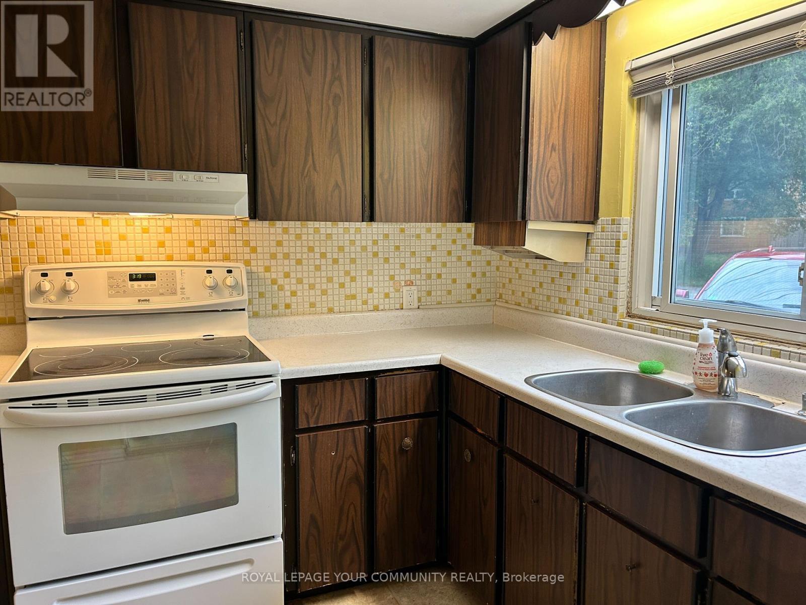 












66 BRADFORD STREET

,
East Gwillimbury,




Ontario
L9N1G6

