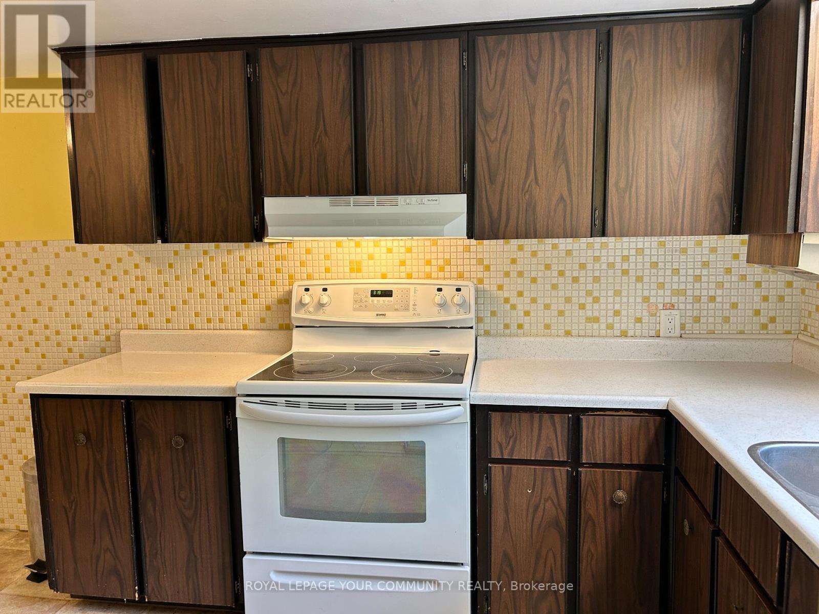 












66 BRADFORD STREET

,
East Gwillimbury,




Ontario
L9N1G6

