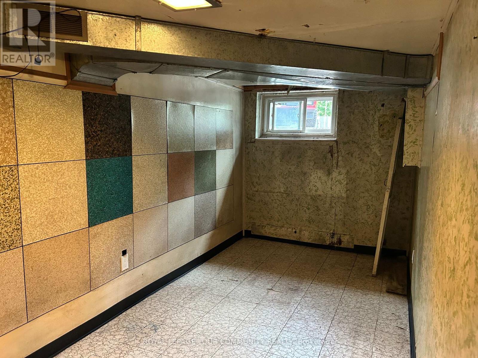 












66 BRADFORD STREET

,
East Gwillimbury,




Ontario
L9N1G6

