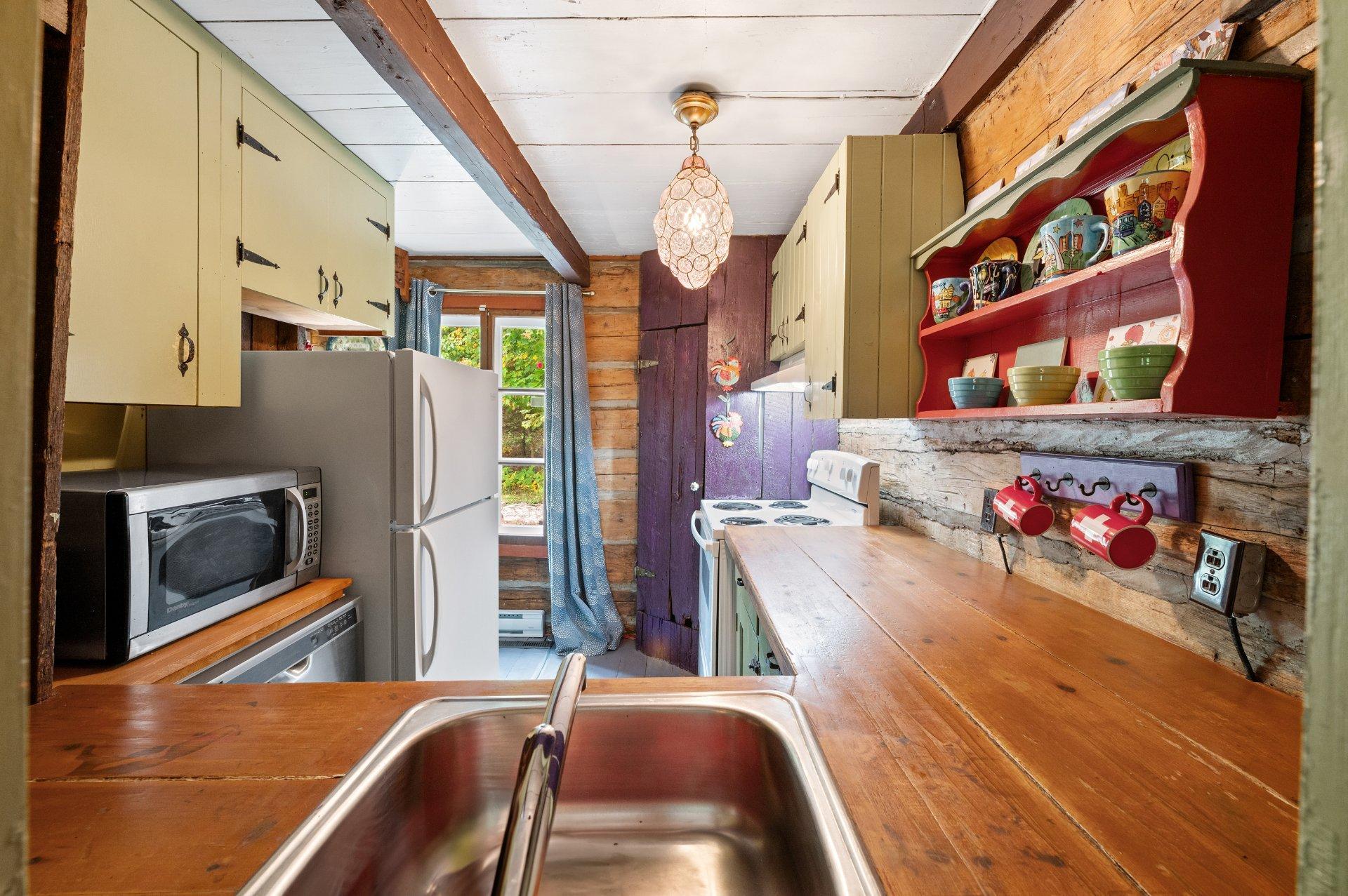 









1330


Mtée Gagnon

,
Val-David,




QC
J0T2N0

