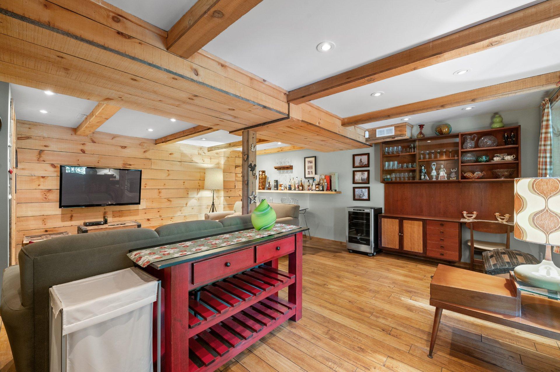 









1330


Mtée Gagnon

,
Val-David,




QC
J0T2N0

