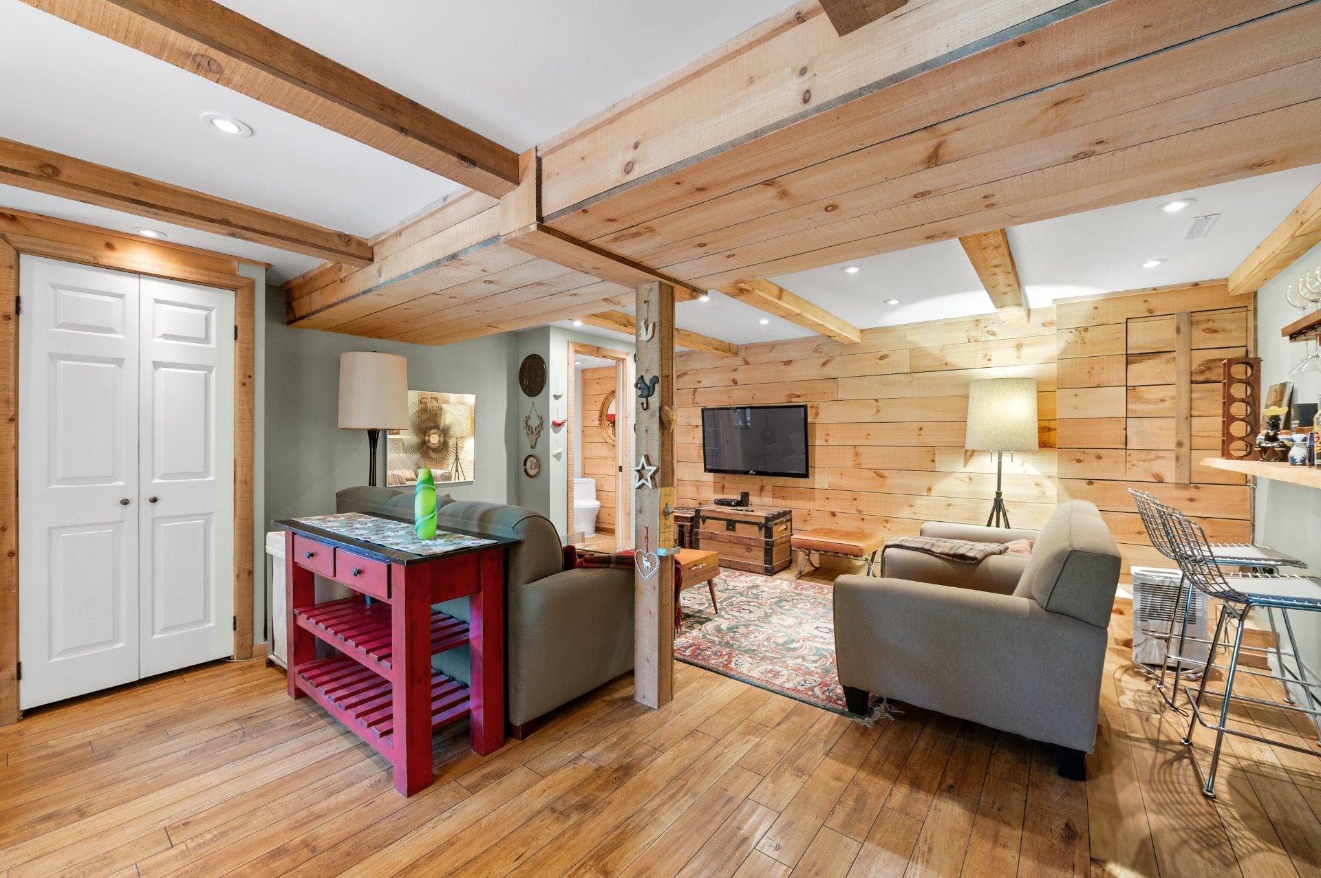 









1330


Mtée Gagnon

,
Val-David,




QC
J0T2N0

