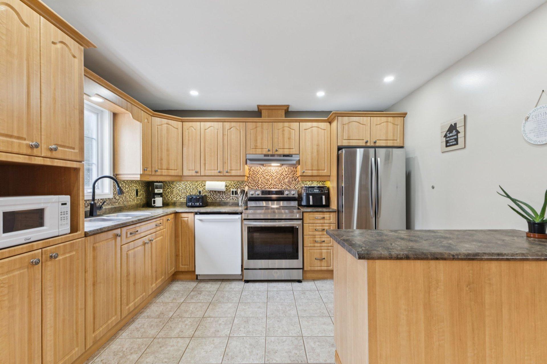 









193


Rue des Tulipes

,
Gatineau (Gatineau),




QC
J8R2G9


