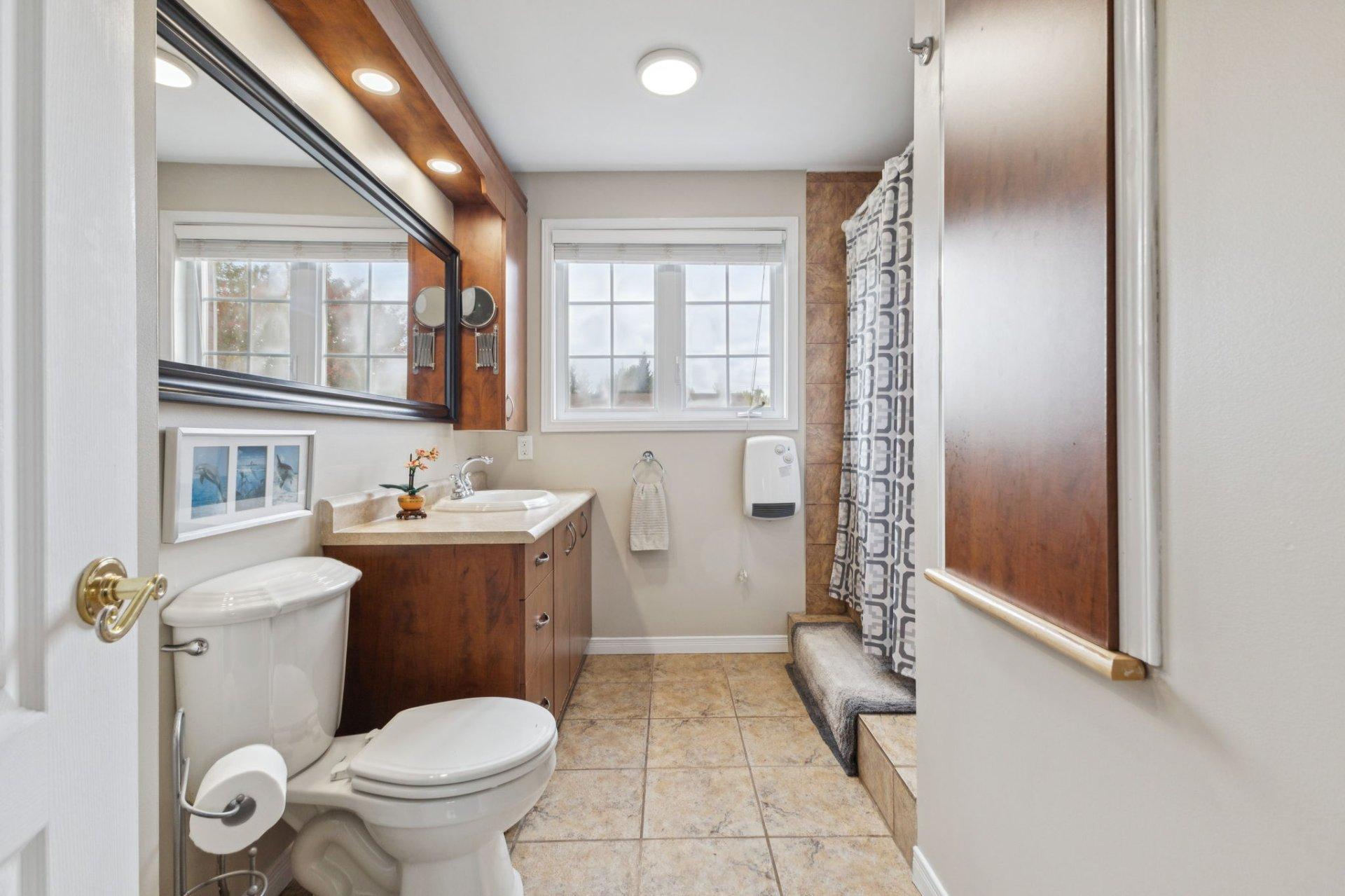









193


Rue des Tulipes

,
Gatineau (Gatineau),




QC
J8R2G9

