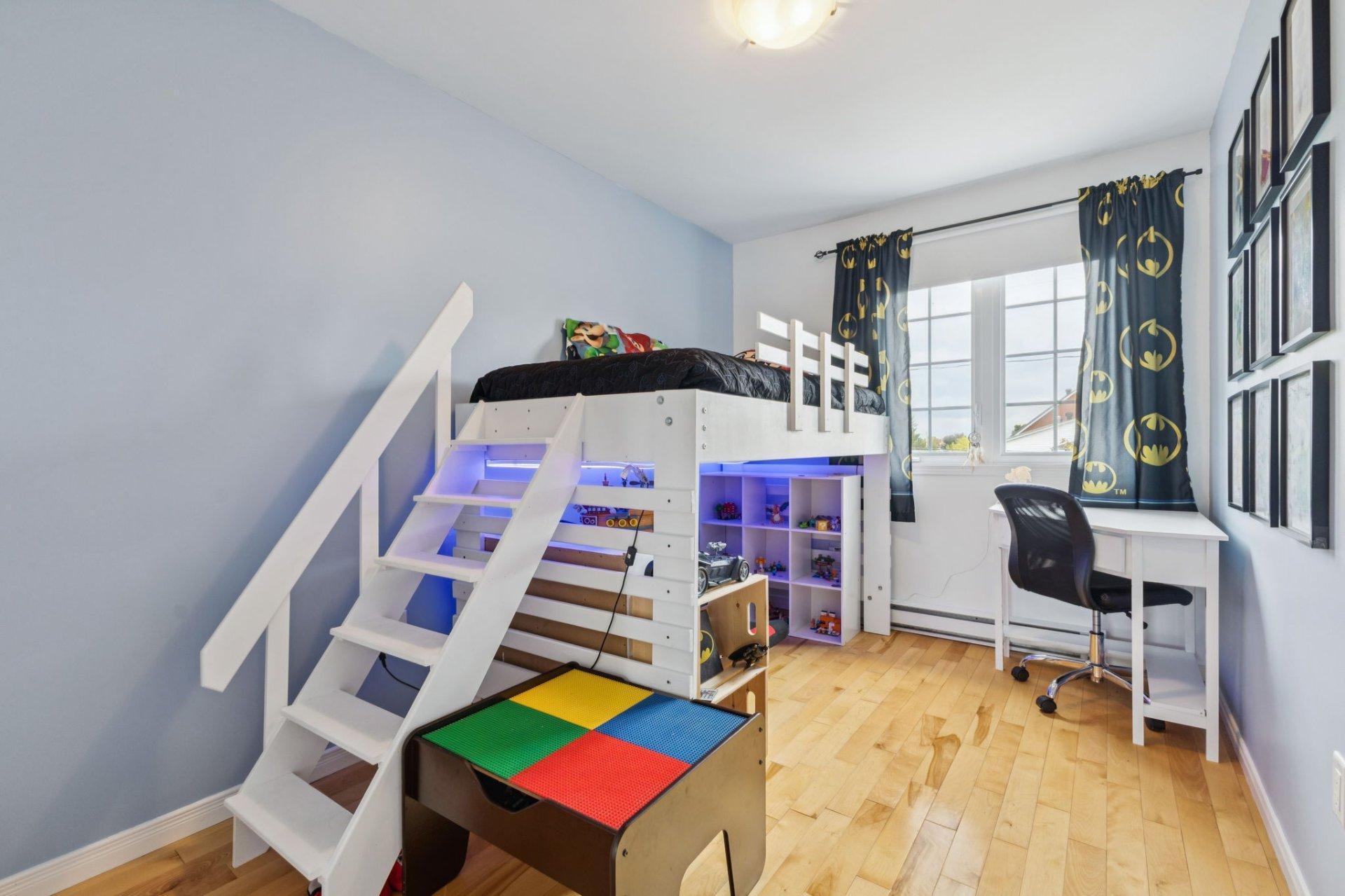 









193


Rue des Tulipes

,
Gatineau (Gatineau),




QC
J8R2G9

