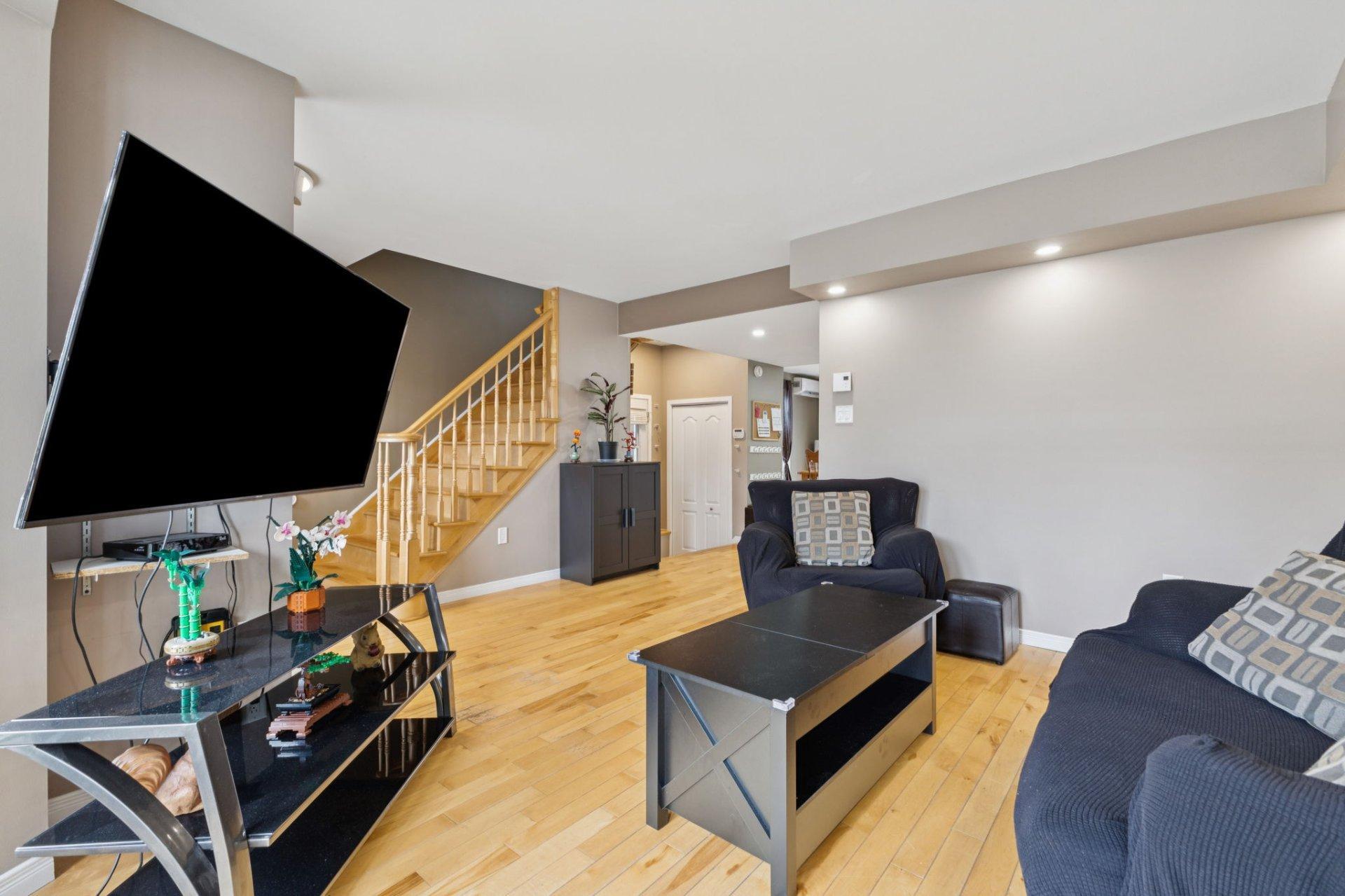 









193


Rue des Tulipes

,
Gatineau (Gatineau),




QC
J8R2G9


