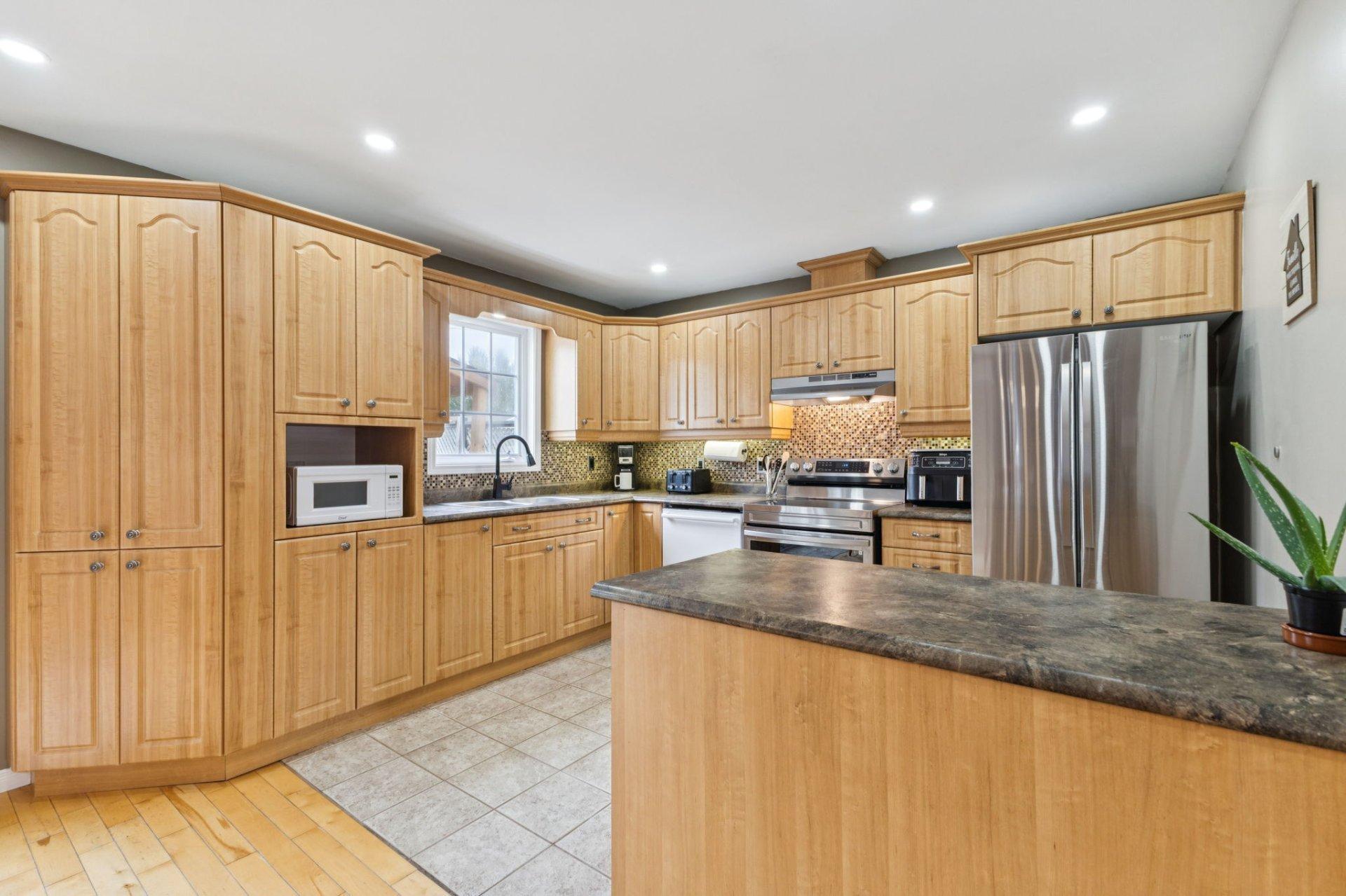 









193


Rue des Tulipes

,
Gatineau (Gatineau),




QC
J8R2G9

