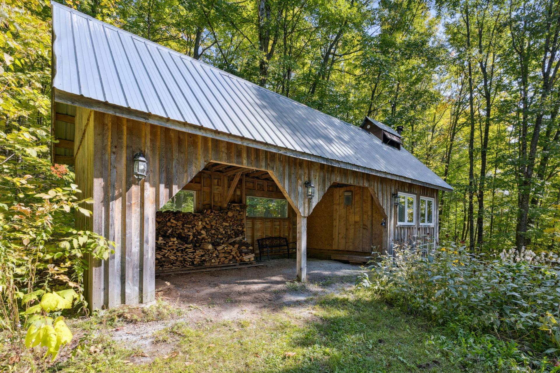 









30Z


Ch. des Cavernes

,
Cantley,







QC
J8V3H6

