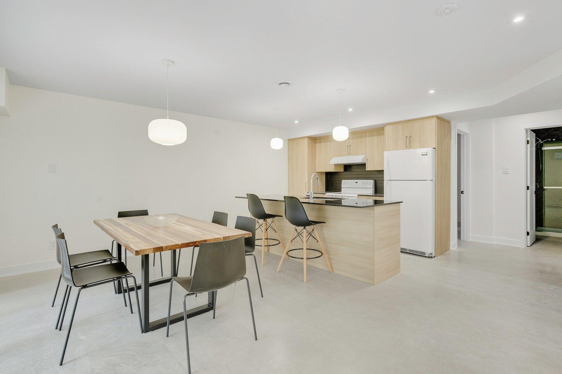 









170


19e Avenue

, A,
Saint-Adolphe-d'Howard,




QC
J0T2B0

