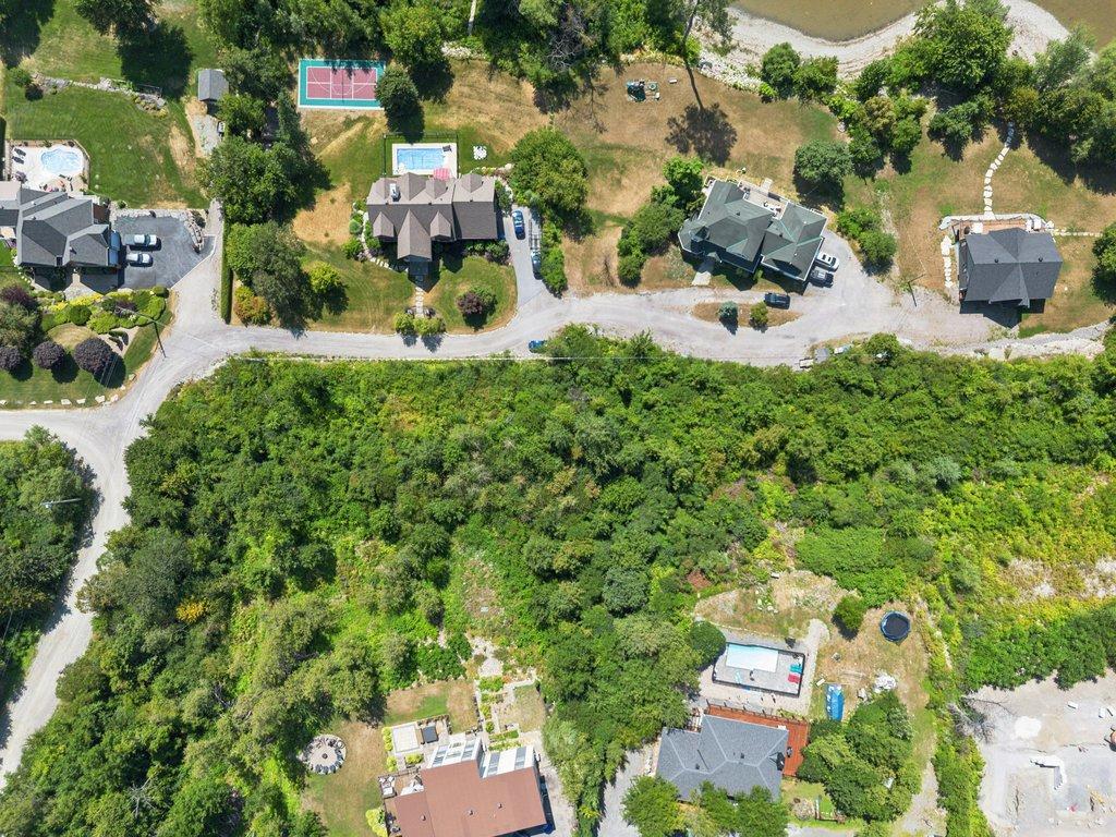 









53


Ch. du Sumac

,
Pontiac,







QC
J0X2G0


