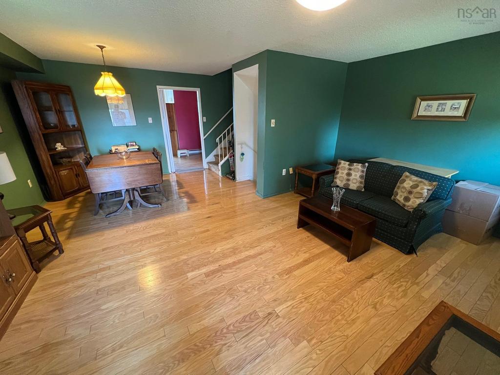 












5551 Stoneham

,
Halifax,




NS
B3K 4A6

