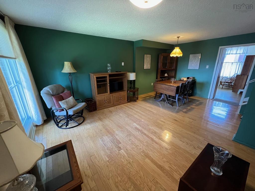 












5551 Stoneham

,
Halifax,




NS
B3K 4A6

