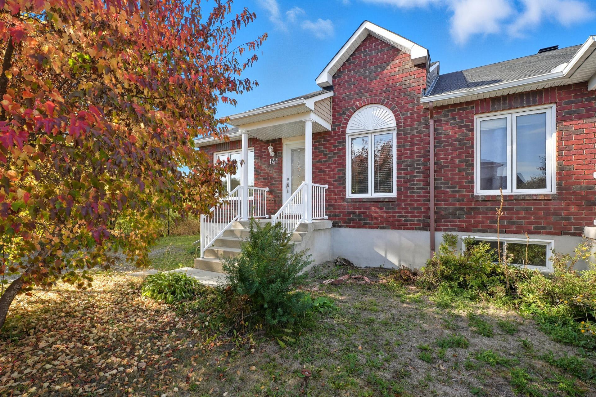 









141


Rue des Balbuzards

,
Gatineau (Masson-Angers),




QC
J8M0A1

