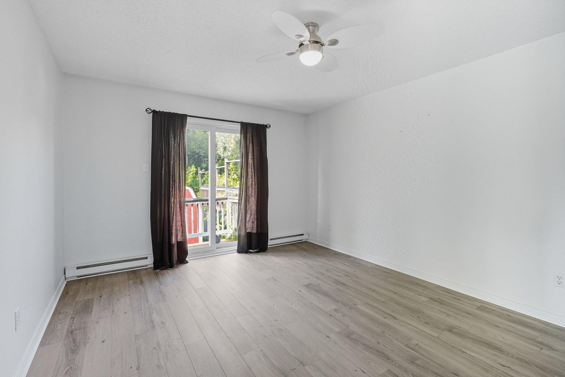 









141


Rue des Balbuzards

,
Gatineau (Masson-Angers),




QC
J8M0A1

