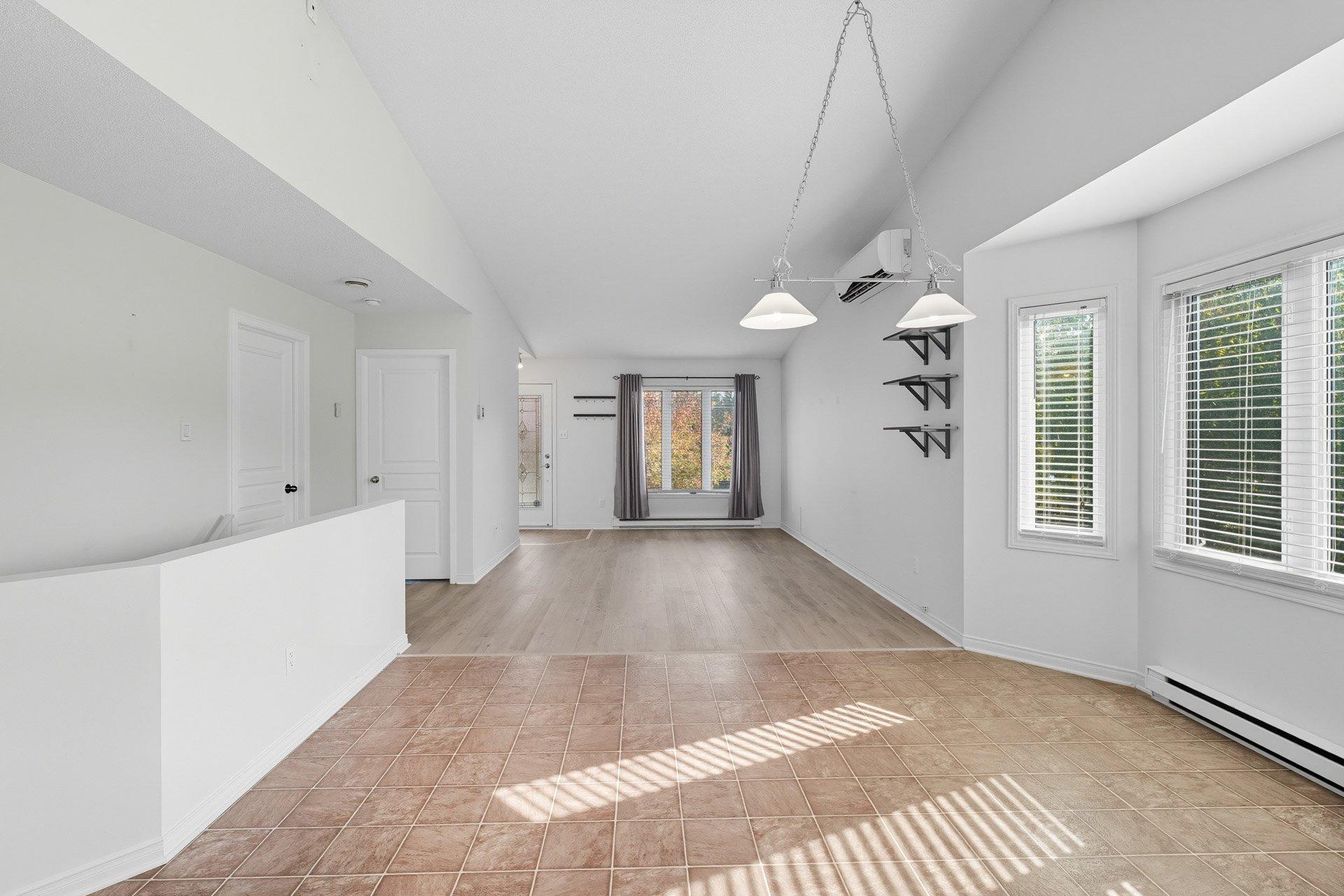 









141


Rue des Balbuzards

,
Gatineau (Masson-Angers),




QC
J8M0A1

