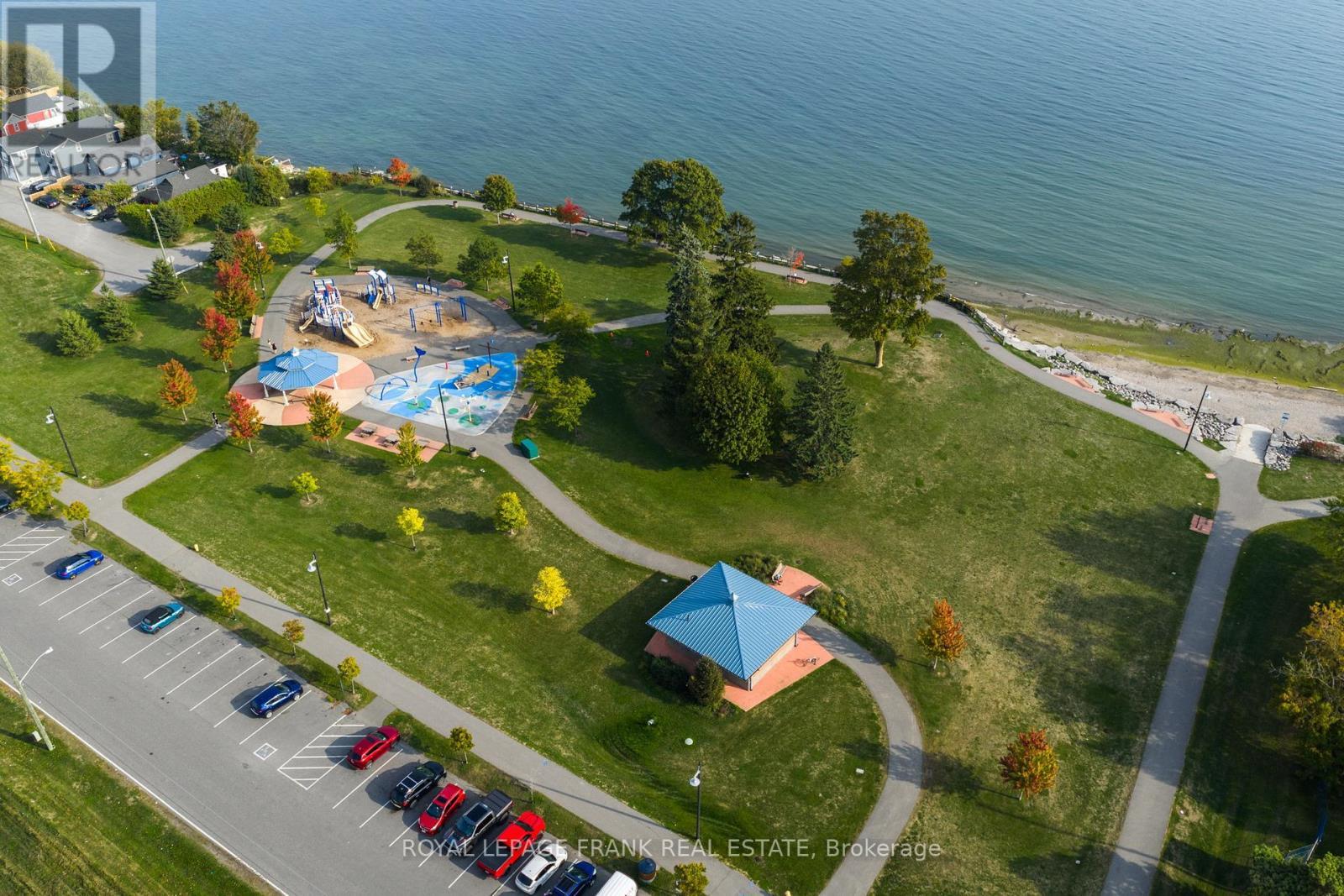 












15 - 120 PORT DARLINGTON ROAD

,
Clarington (Bowmanville),




Ontario
L1C3K3

