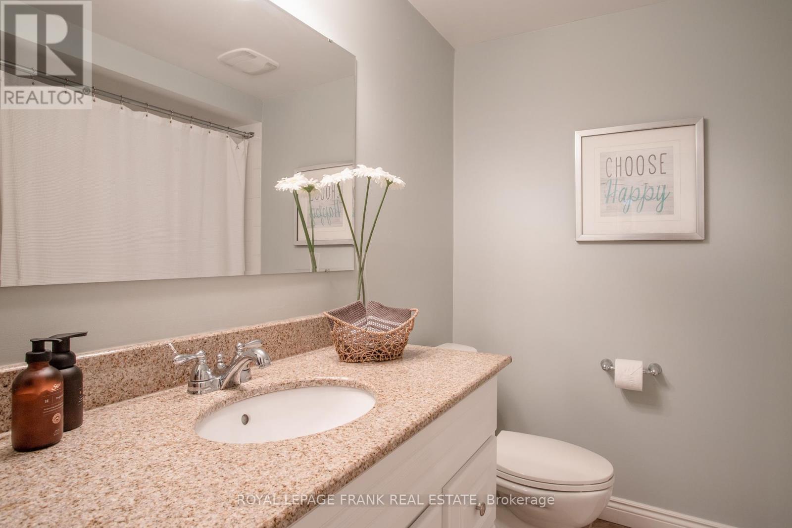 












14 DREWBROOK COURT

,
Whitby (Blue Grass Meadows),




Ontario
L1N8M8

