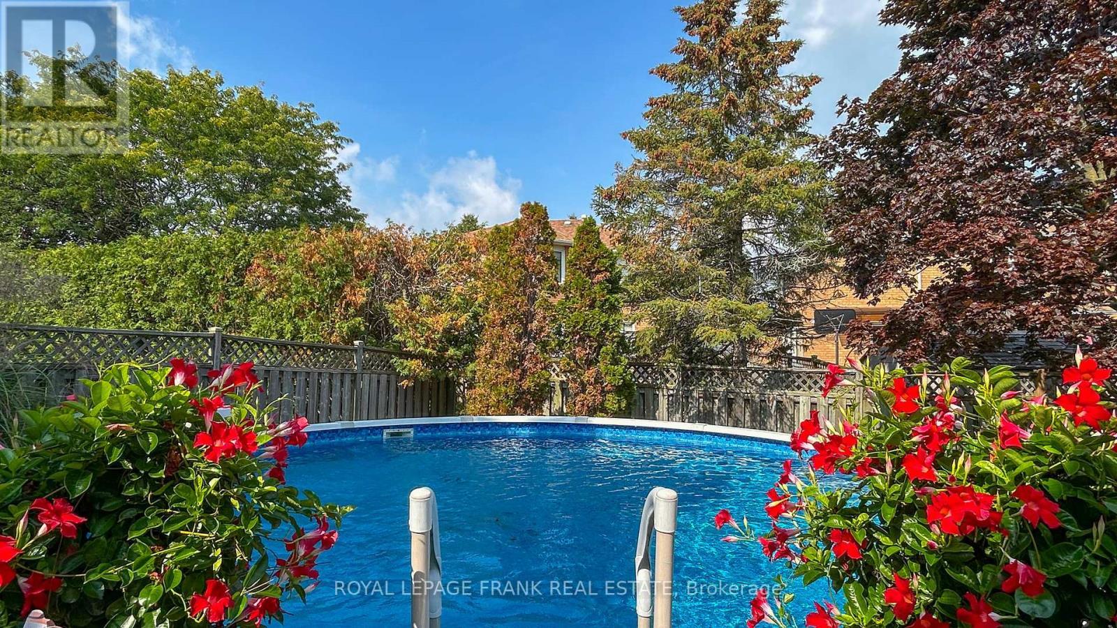 












14 DREWBROOK COURT

,
Whitby (Blue Grass Meadows),




Ontario
L1N8M8

