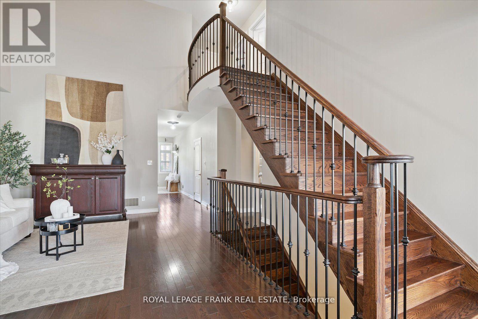 












24 BURNING SPRINGS PLACE

,
Whitby (Brooklin),




Ontario
L1M0K1


