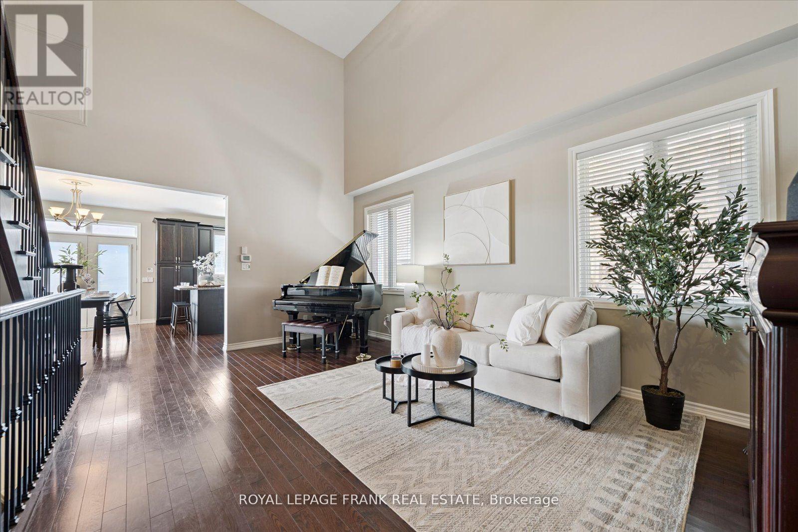 












24 BURNING SPRINGS PLACE

,
Whitby (Brooklin),




Ontario
L1M0K1

