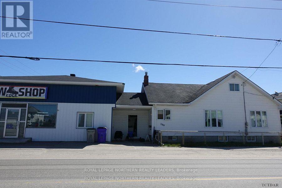












372-380 PINE STREET S

,
Timmins (TS - SE),




Ontario
P4N2L3


