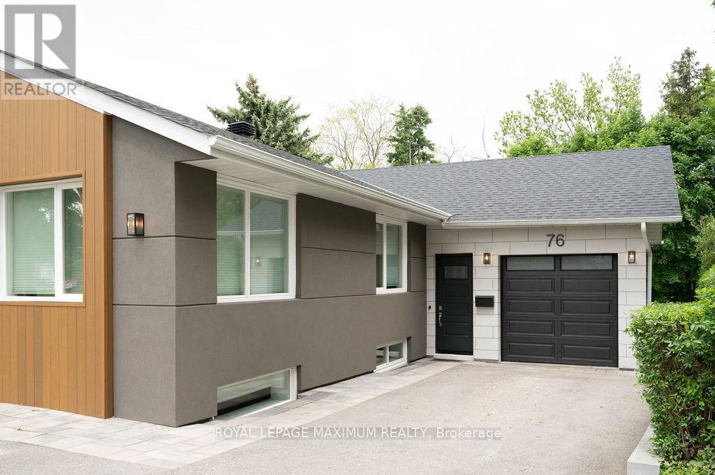 












76 LANGHOLM DRIVE

,
Toronto,




Ontario
M3M2R8

