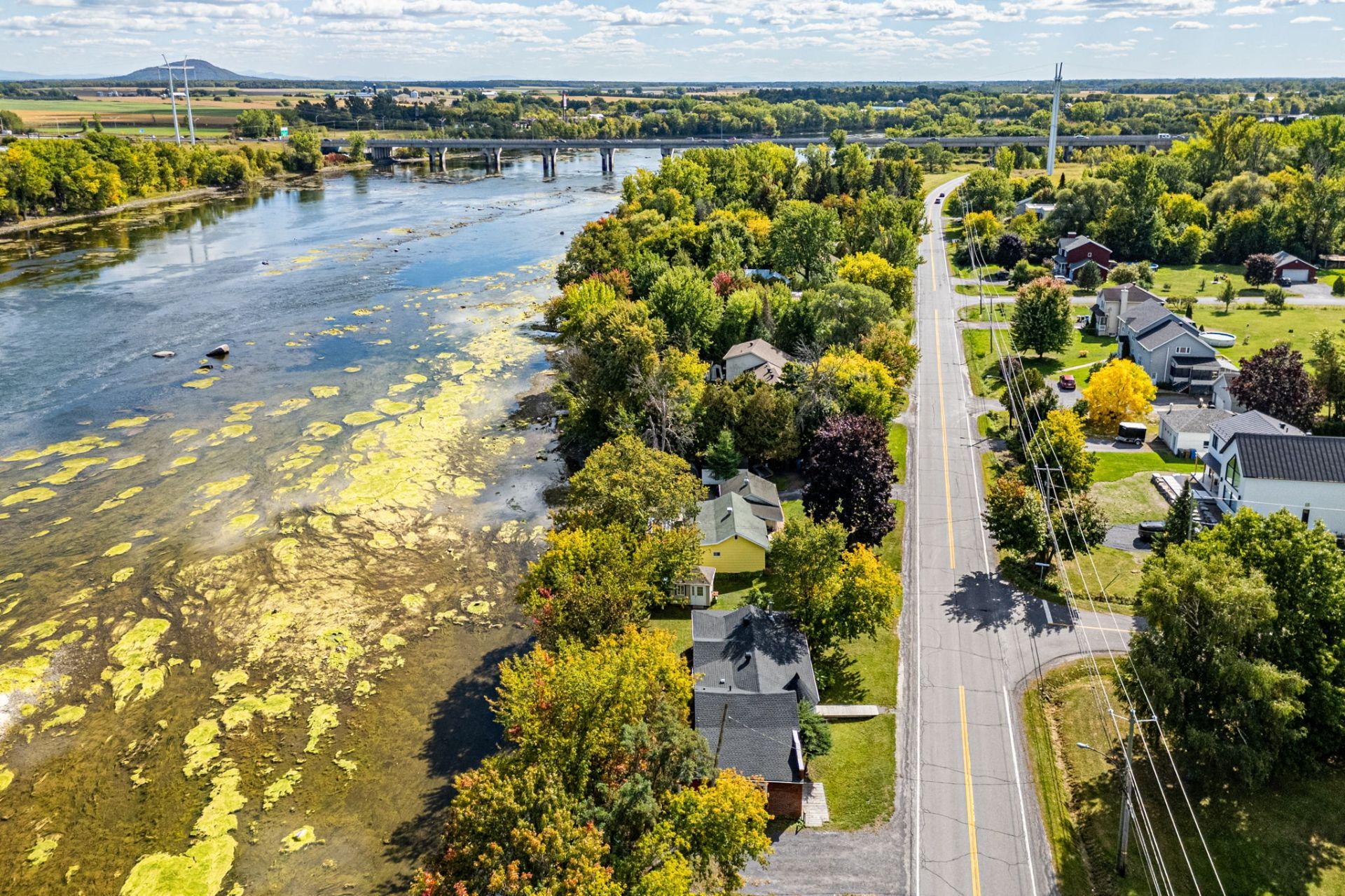 









3395


Ch. Ste-Thérèse

,
Carignan,




QC
J3L7V6

