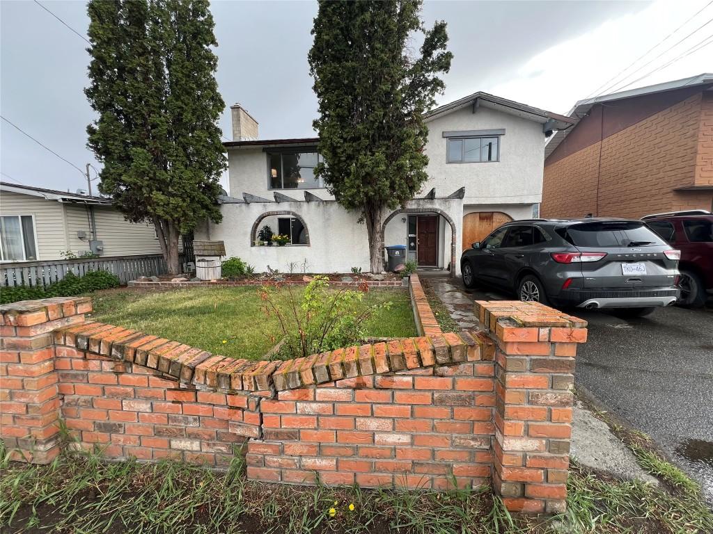 









2376


Quilchena

Avenue,
Merritt,




BC
V1K 1B8

