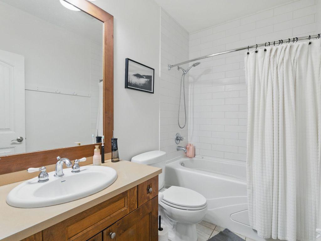 









4026


Pritchard

Drive, 6104,
West Kelowna,




BC
V4T 3E4

