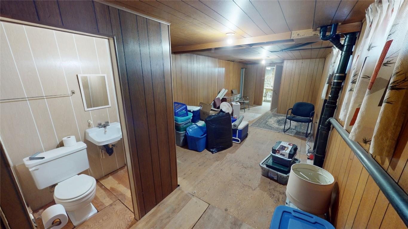 









214


7th

Avenue,
Cranbrook,




BC
V1C 2J5

