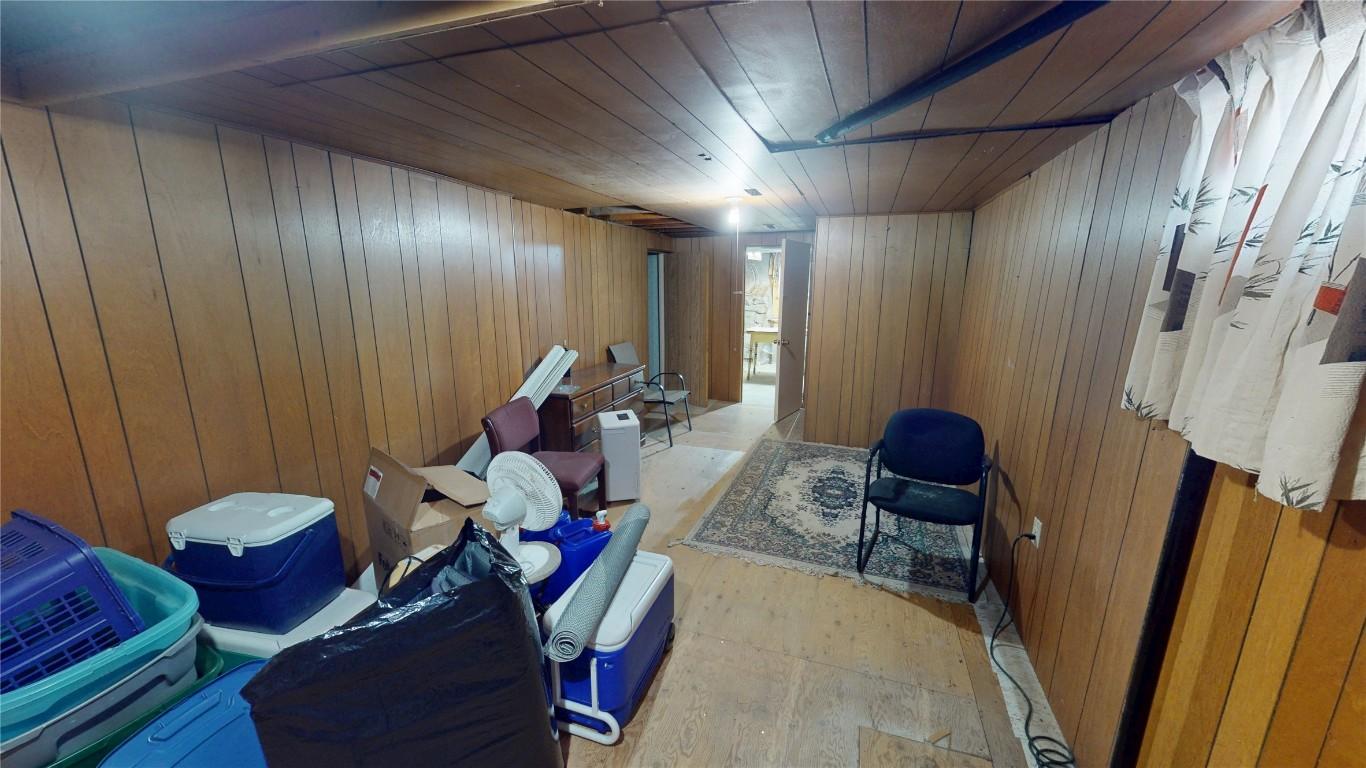 









214


7th

Avenue,
Cranbrook,




BC
V1C 2J5

