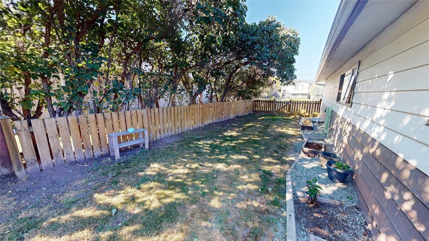 









214


7th

Avenue,
Cranbrook,




BC
V1C 2J5

